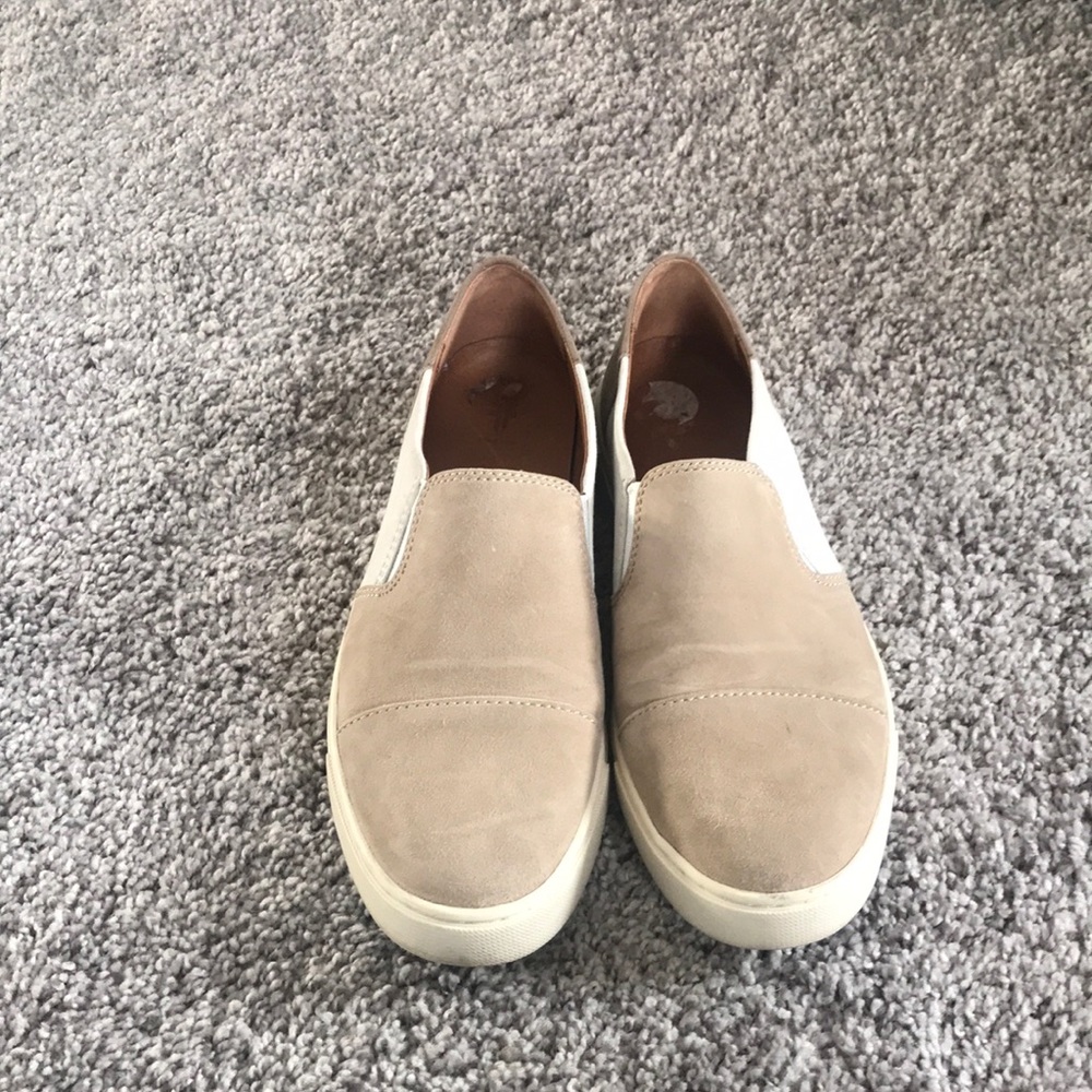 Frye tan slip one